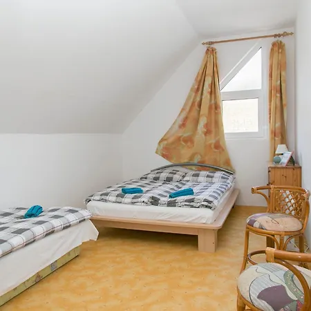 Guens Vendeghaz 4* Szigliget
