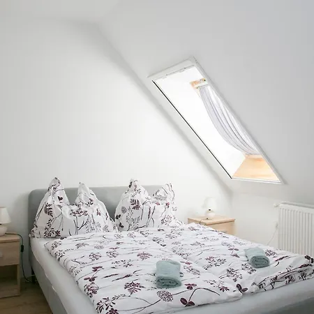 Guens Vendeghaz Gæstehus 4*